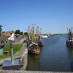 Dom wakacyjny Mit Umfriedetem Garten Und Terrassen By Interhome Greetsiel