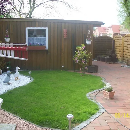 Mit Umfriedetem Garten Und Terrassen By Interhome * Greetsiel