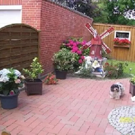 Mit Umfriedetem Garten Und Terrassen By Interhome *